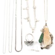 COLLECTION OF SILVER & WHITE TONE METAL JEWELLERY