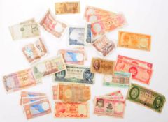 COLLECTION OF 20TH CENTURY BANK NOTES