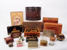 LARGE COLLECTION OF TRINKET / JEWELLERY CASES / BOXES