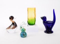 COLLECTION OF VINTAGE 20TH CENTURY GLASS ORNAMENTS