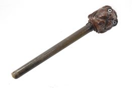 19TH CENTURY WALKING STICK POMMEL CARVED AS THE HEAD OF A DOG