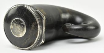 EARLY 19TH CENTURY SCOTTISH RAM HORN SILVER MOUNTED SNUFF MULL