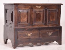 17TH CENTURY WELSH OAK COFFER - MULE CHEST