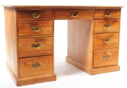 VICTORIAN 19TH CENTURY PITCH PINE & LEATHER TWIN PEDESTAL DESK