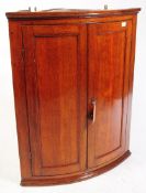 19TH CENTURY GEORGE III OAK HANGING CORNER CABINET