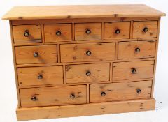 20TH CENTURY CONTEMPORARY COUNTRY PINE 13 DRAWER CHEST