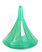 20TH CENTURY HAND PAINTED GRAMOPHONE TRUMPET HORN