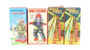 TINPLATE TOYS - X4 WIND UP CHINESE SPACE ROBOTS
