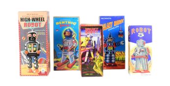 TINPLATE TOYS - X5 WIND-UP ROBOTS