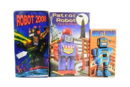 TINPLATE TOYS - X3 ROBOTS