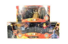 DOCTOR WHO - X2 CHARACTER OPTIONS ACTION FIGURE SETS