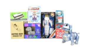 RETRO TOYS - COLLECTION OF CONTEMPORARY ROBOTS AND FIGURES