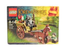 LEGO - LORD OF THE RINGS - FACTORY SEALED 9469 GANDALF ARRIVES