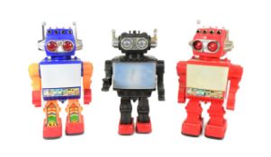 RETRO TOYS - X3 VINTAGE SPACE ROBOTS