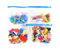 SINDY - VINTAGE PEDIGREE SINDY DOLL ACCESSORIES