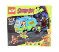 LEGO - SCOOBY-DOO - FACTORY SEALED 75902 MYSTERY MACHINE SET