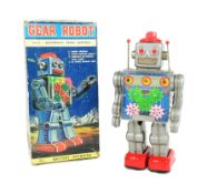 TINPLATE TOYS - VINTAGE JAPANESE GEAR ROBOT