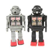 RETRO TOYS - X2 VINTAGE ASTRONAUT ROBOTS