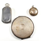 800 SILVER SOVEREIGN CASE T/W HALLMARKED SILVER VANITY CASE AND ROUGE POT