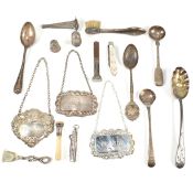 COLLECTION OF VICTORIAN & 20TH CENTURY HALLMARKED SILVER ITEMS