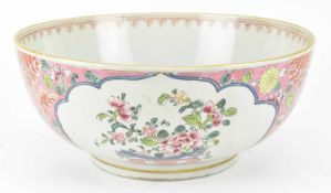 QING FAMILLE ROSE PORCELAIN BOWL 清 粉彩开窗花卉大碗