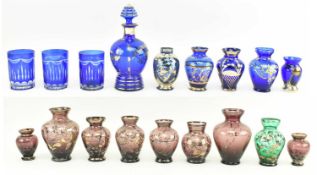 COLLECTION OF MURANO STYLE OVERLAID COLOURED GLASS BUD VASES