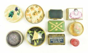 COLLECTION OF VINTAGE COMPACT POWDER CASES AND PILL CASES