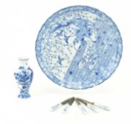 GROUP OF 19TH CENTURY AND LATER BLUE AND WHITE CERAMIC PIECES