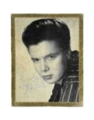 MUSIC - 1960S CLIFF RICHARD & THE SHADOWS SIGNED PROGRAMME