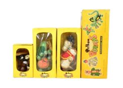 PUPPETS - X4 VINTAGE WOODEN PELHAM PUPPETS