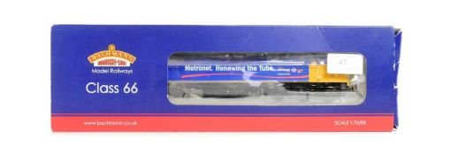 MODEL RAILWAY - BACHMANN OO GAUGE MODEL RAILWAY LOCOMOTIVE