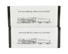 MODEL RAILWAY - X2 N GAUGE MODEL RAILWAY LOCOMOTIVES