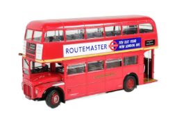 DIECAST - SUNSTAR 124 SCALE DIECAST MODEL BUS