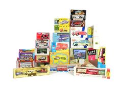 DIECAST - COLLECTION OF ASSORTED DIECAST MODELS