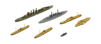 COLLECTION OF VINTAGE BASSETT-LOWKE WATERLINE MODEL SHIPS