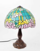 20TH CENTURY TIFFANY STYLE TABLE LAMP