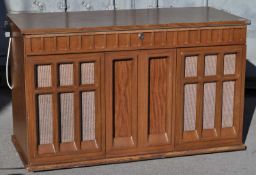 ROWE AMI - A RETRO VINYL RECORD PLAYER PUB JUKEBOX