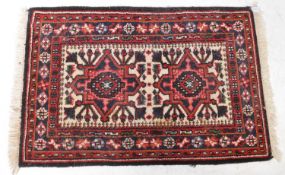 20TH CENTURY PERSIAN HERIZ RUG