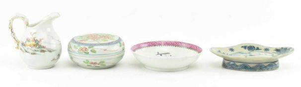 COLLECTION OF 18TH CENTURY & LATER CHINESE PORCELAIN PIECES