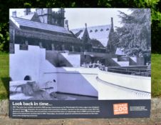 FORMER BRISTOL ZOO GARDENS - LARGE POLAR BEAR PHOTOGRAPH
