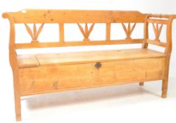20TH CENTURY FARMHOUSE CONTINENTAL PINE BENCH HALL SETTLE
