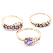 HALLMARKED 9CT GOLD TANZANITE & WHITE STONE RING