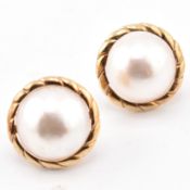 PAIR OF 14CT GOLD & MABE PEARL EARRINGS