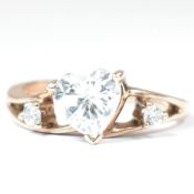 HALLMARKED 9CT GOLD CZ HEART SOLITAIRE RING