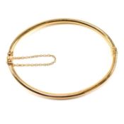 ITALIAN HALLMARKED 9CT GOLD HINGED BANGLE