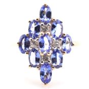 HALLMARKED 9CT GOLD TANZANITE & ZIRCON CLUSTER RING