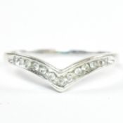 HALLMARKED 9CT WHITE GOLD & DIAMOND WISHBONE RING