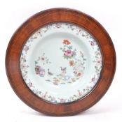 18TH CENTURY CHINESE FAMILLE ROSE PLATE / DISH