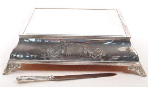 SILVER PLATED ENGRAVED MIRROR TOP WEDDING CAKE STAND
