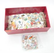 COLLECTION OF KILOWARE POSTAGE STAMPS